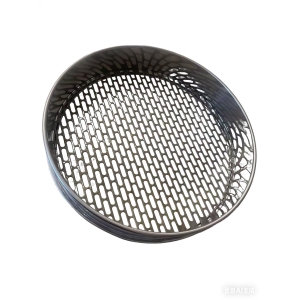Test sieve level peanuts